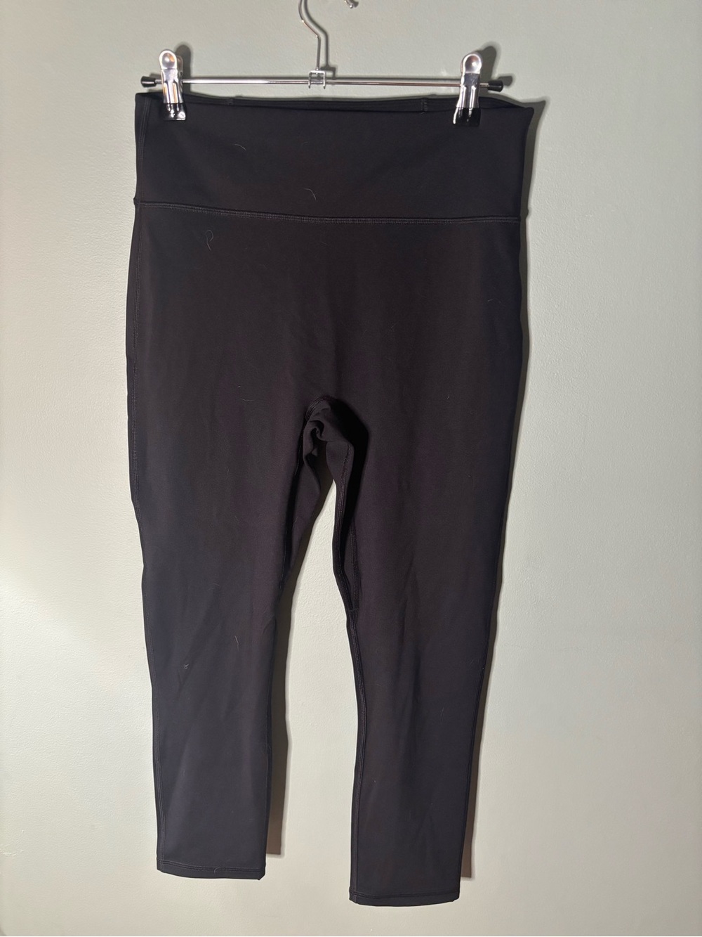 Fabletics Motion365 High-Rise Black Leggings NWT L/10